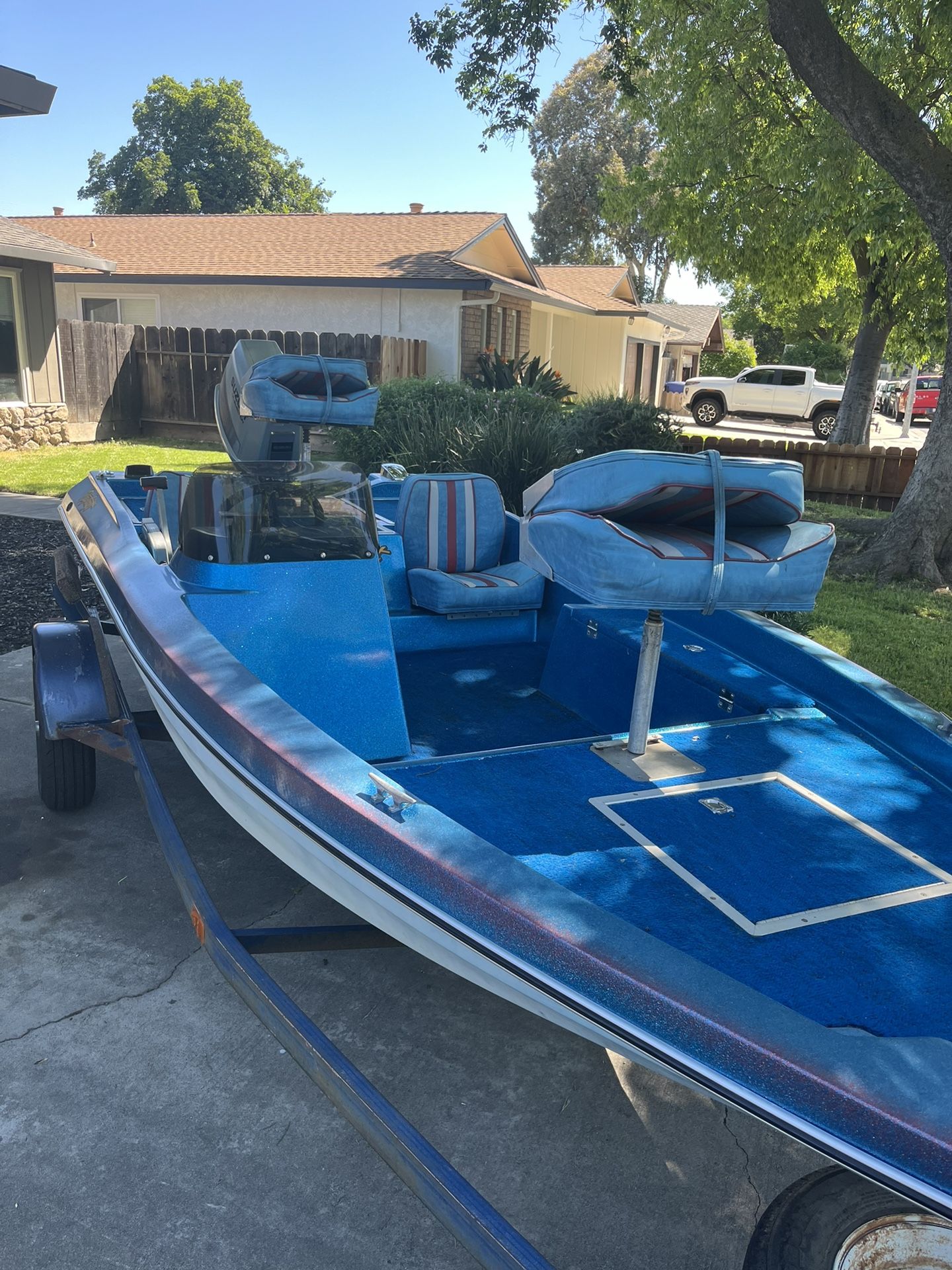 Bass Boat 14’ Ray-Craft