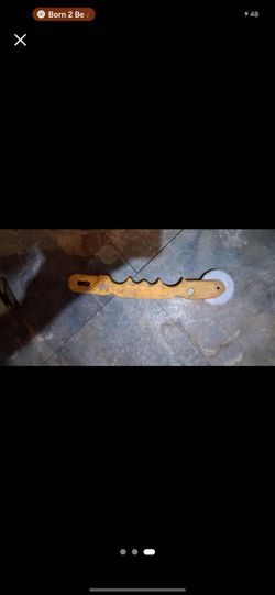 Wooden Handle Pizza Cutter