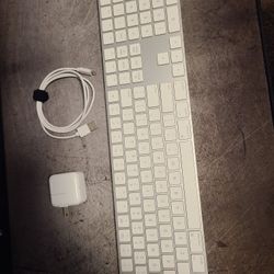 Apple Magic Keyboard