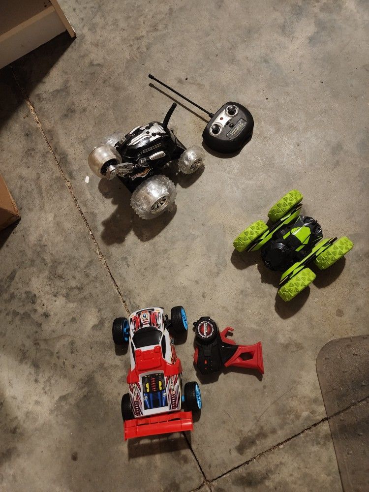 3 Remote Control Vehicles
