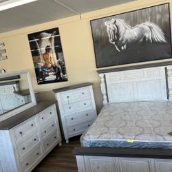 Bedroom Set Sale ! Same Day Delivery! 0 Interest! No Money Down! No Credit Check Financing!