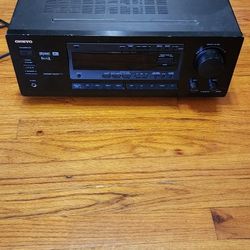 Onkyo TX-DS575X Reciever 