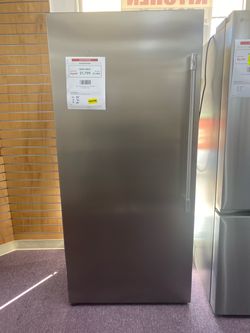 Frigidaire Professional 19 Cu. Ft. Single-Door Freezer