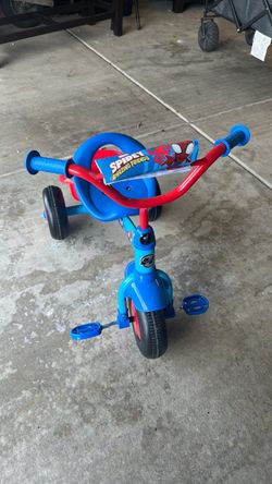 HUFFY SPIDER-MAN TRICYCLE