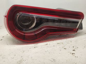 Toyota 86 passenger side taillight