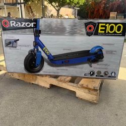 Razor Black Label E100 Electric Scooter - Blue, up to 10 mph, 8" Pneumatic Front Tire, for Child 8+ 5