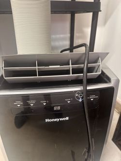 Honeywell Portable AC