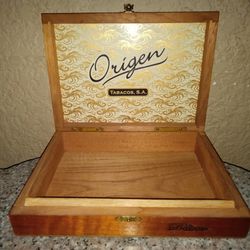Old Cigar Boxes