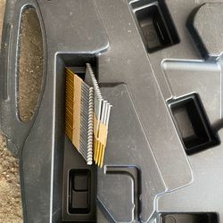 Clipped head framing nailer