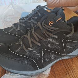 Brand New in Box w/ Tags Easy Spirit Women's Exploremap Hiking Sneaker Black Multi 6.5 M