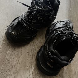 Balenciaga Tracks 