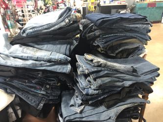 Many jeans