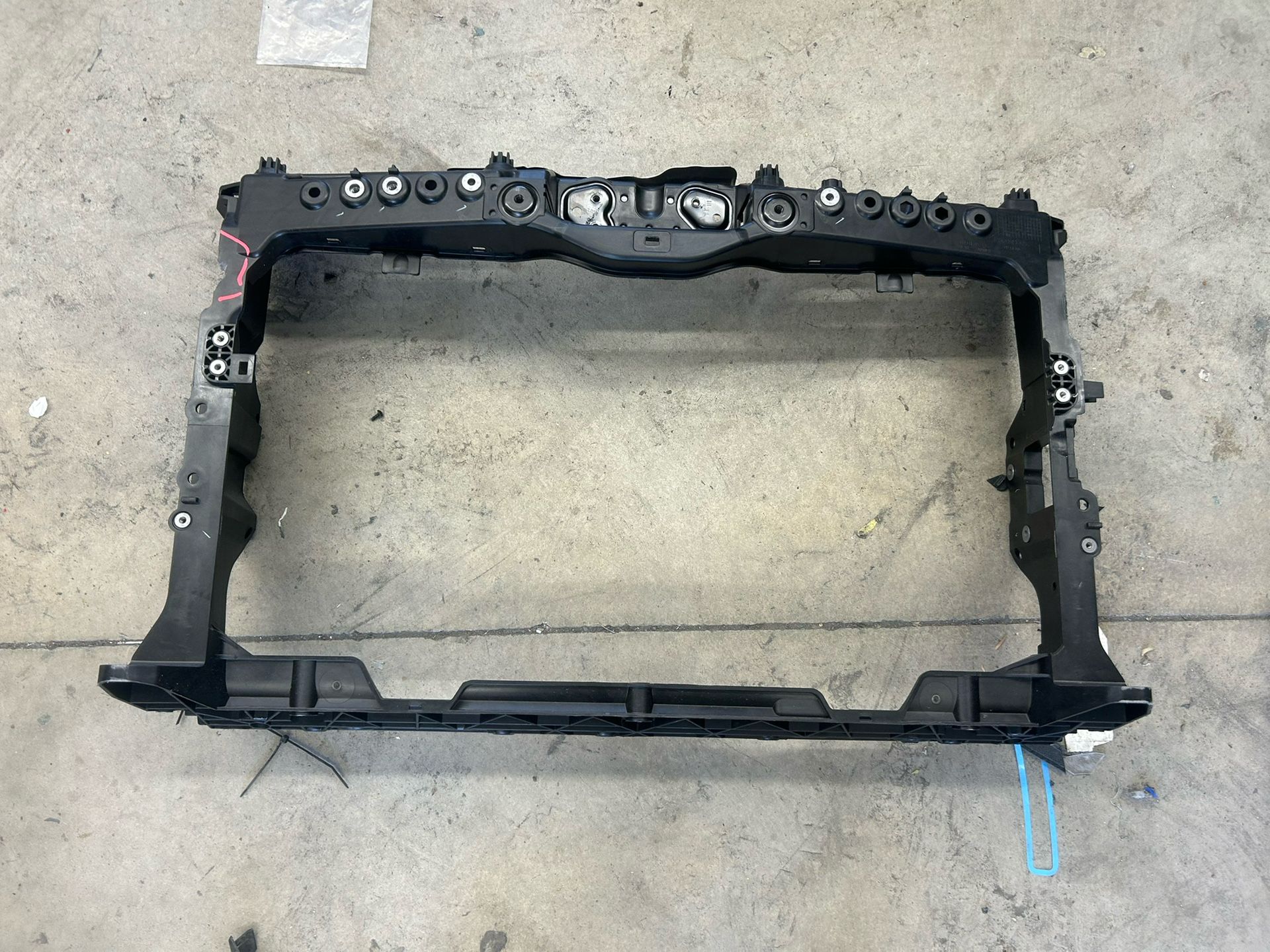 23-25 Honda Civic Radiator Core Support Canada
