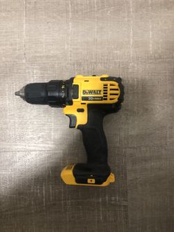 Dewalt 20v Max drill DCD780