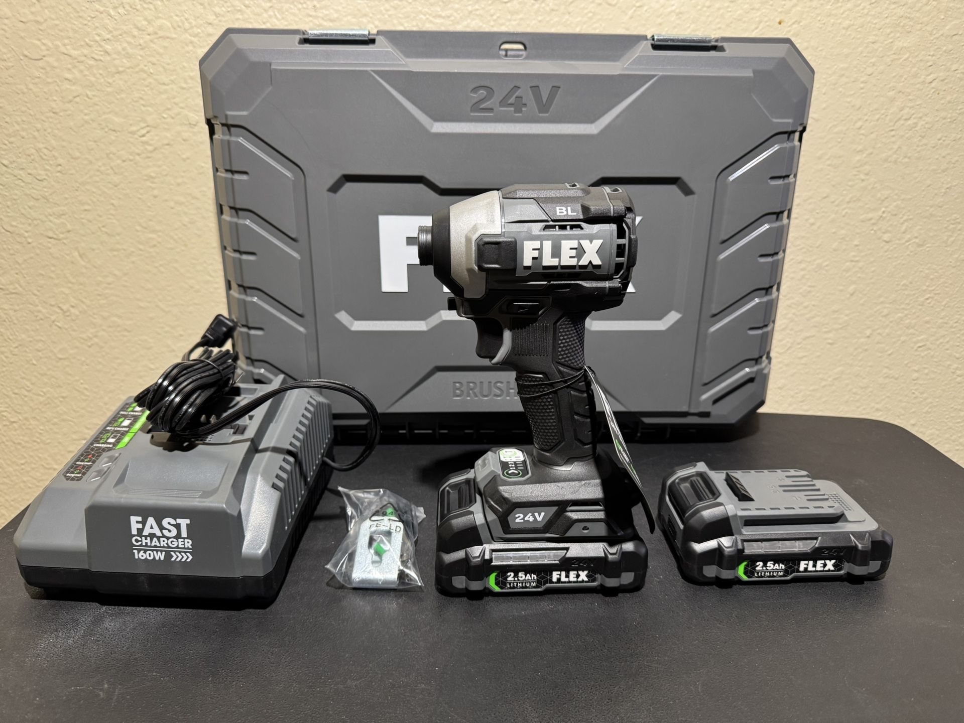 FLEX 24V Brushless Cordless 1/4 Inch 2,500 In Lbs Torque Quick