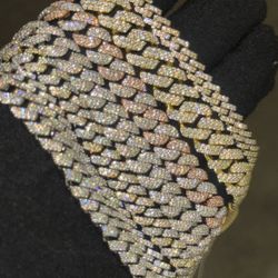 Moissanite Cuban Bracelets – Two Tone, Gold, Rose, & White 
