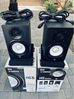 Yamaha HS5 Monitors / Speakers (Pair)