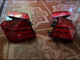BMW 3 Series Tail Lights Set