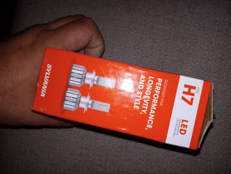 H7 L.E.D HEADLIGHT BULBS