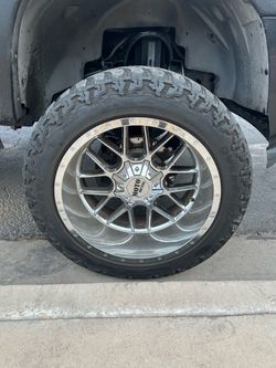 22x12 6 lug universal wheels/rims
