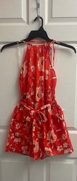 Brand new Juniors red floral romper size 6