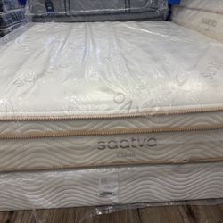Queen Saatva Mattress Includes Boxspring 