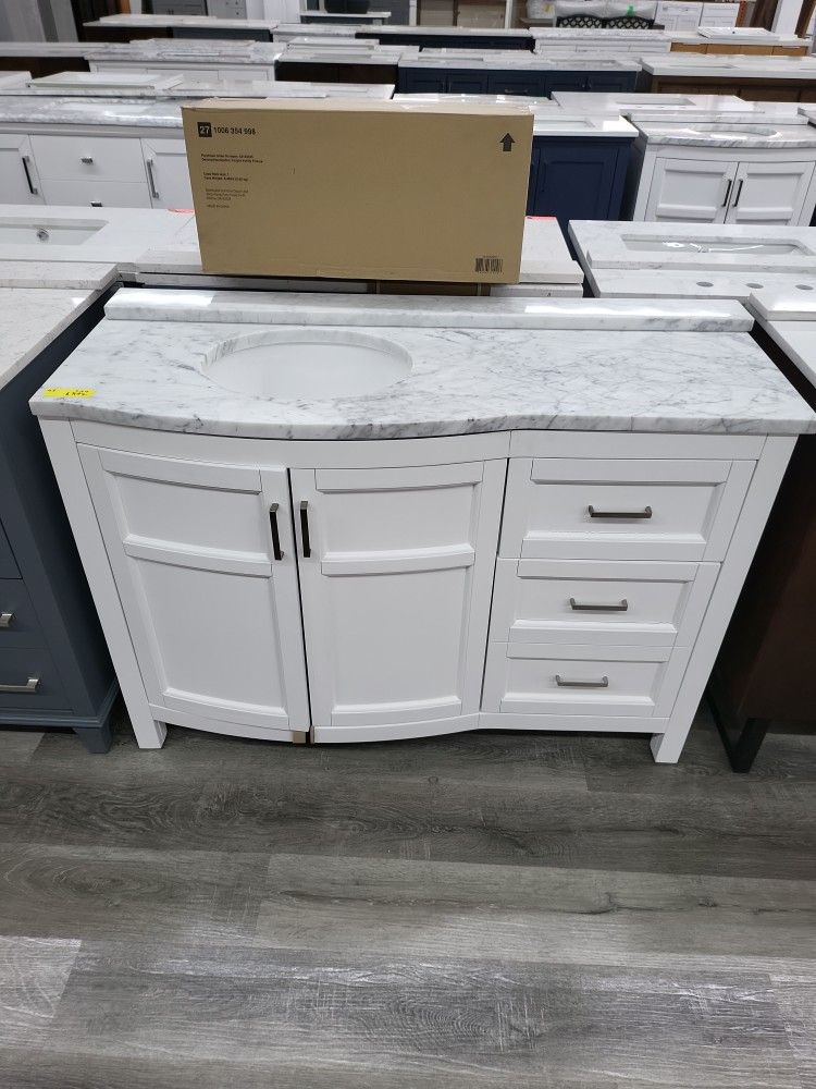 Bathroom Vanity In Carrara White