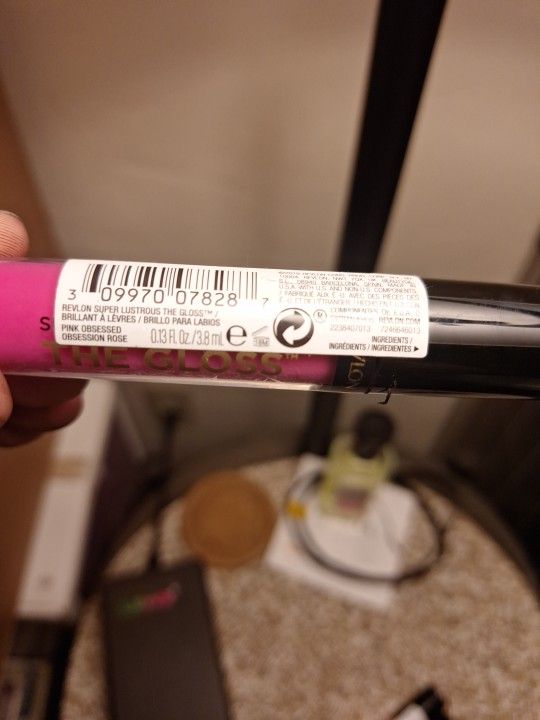 6 Revlon Lip Gloss 0.13 FL. Oz.