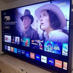 SMART  CAST   VIZIO  XLED   70"   4K   VIVID  LED   HDR10   FULL  ARRAY   UHD   2160p🍀 🟥( NEGOTIABLE )🟥🍀  DELIVERY   AVAILABLE🟥🍀