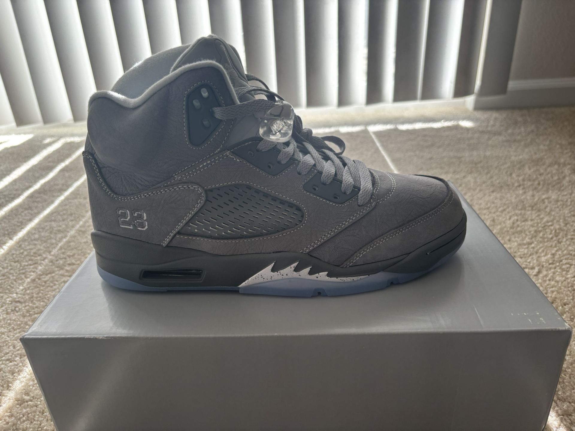 Jordan 5 Retro Wolf Grey 