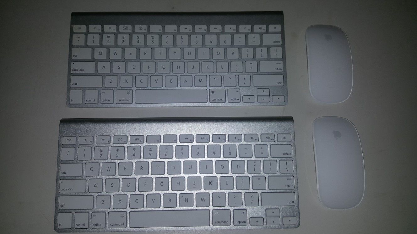 Apple bluetooth Keyboard & mouse
$20 each