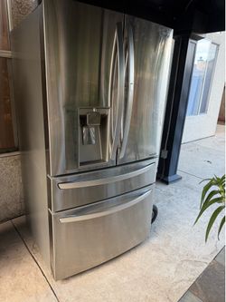 LG Extra Large Size Refrigerator EUC