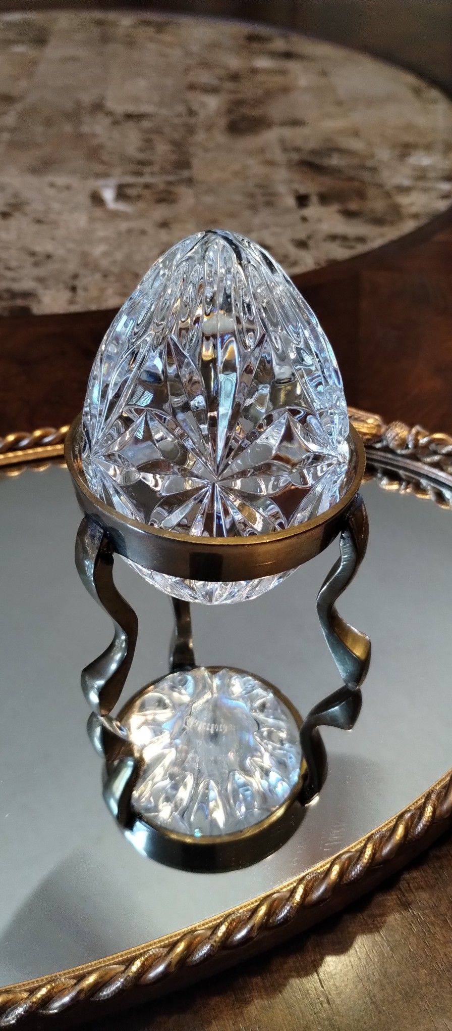 Waterford Crystal Paperweight / Decorative Egg