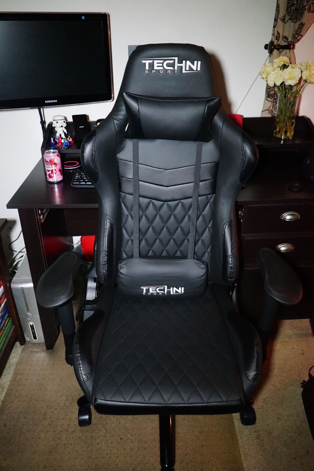 *NEW* Techni Sport Gaming Chair