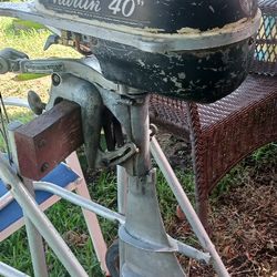 Motor Fuera De Borda Sele Troso La Cuerda Delntiron Este Motor Prende Pero Ocupa Un Tunap $100