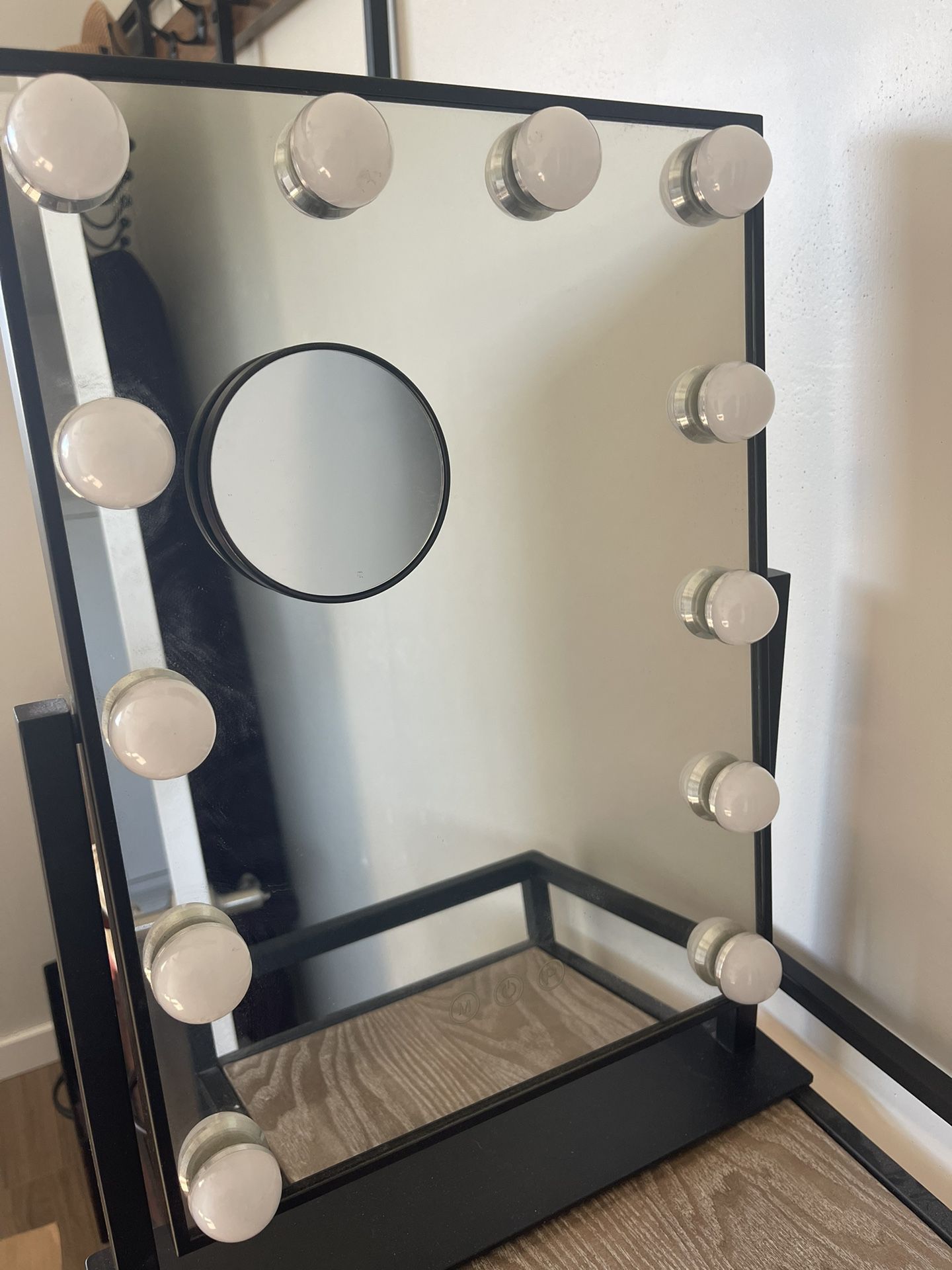 Makeup Mirror - Vanity Mirror