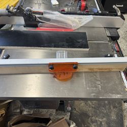 Bench dog 28” Router Fence