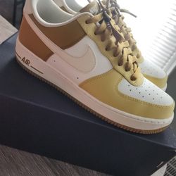 Nike Air Force Ones Size 9.5