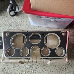 1972 CHEVROLET C-10 Dash Bezel 