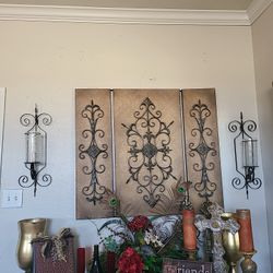 Decorations Different Prices 