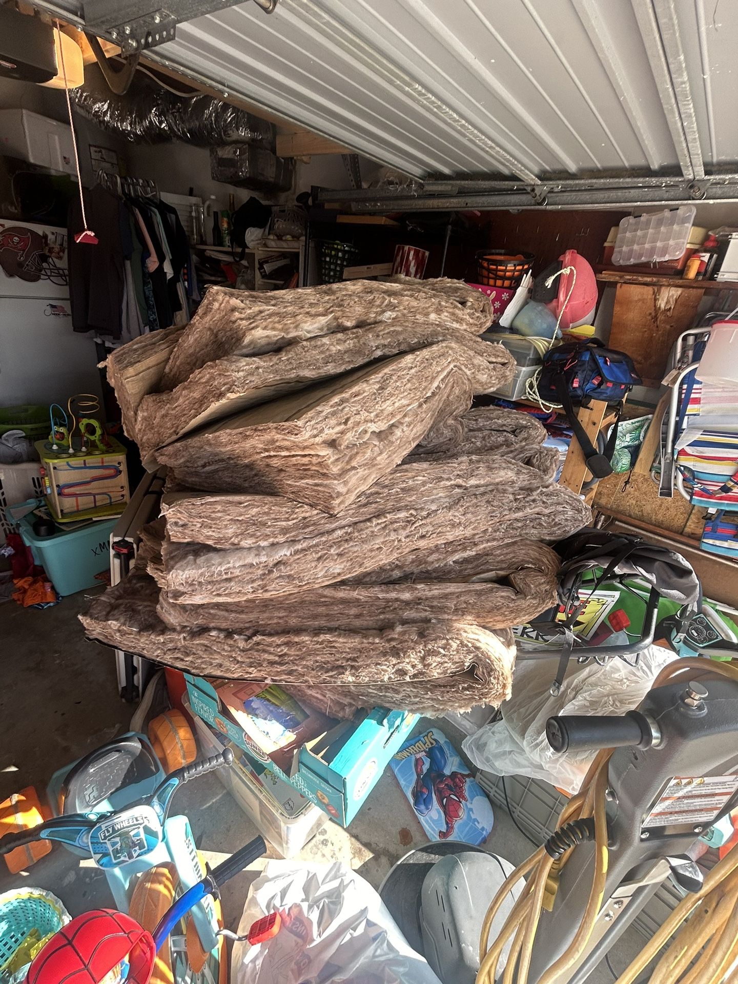 Attic Insulation R-19