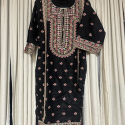 Beautiful 3pc Suit (2 Colors)