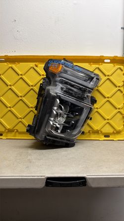 Chevrolet 3500 Silverado 2500 right led headlight 2020 2021 2022 2023 2024