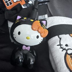 New Halloween Hello Kitty Soap Dispenser