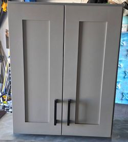 Shaker Style Cabinets