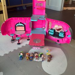 Lol Dolls Party Bus 