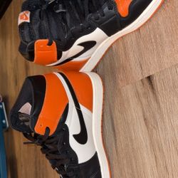 Jordan 1 Retro High Trainers