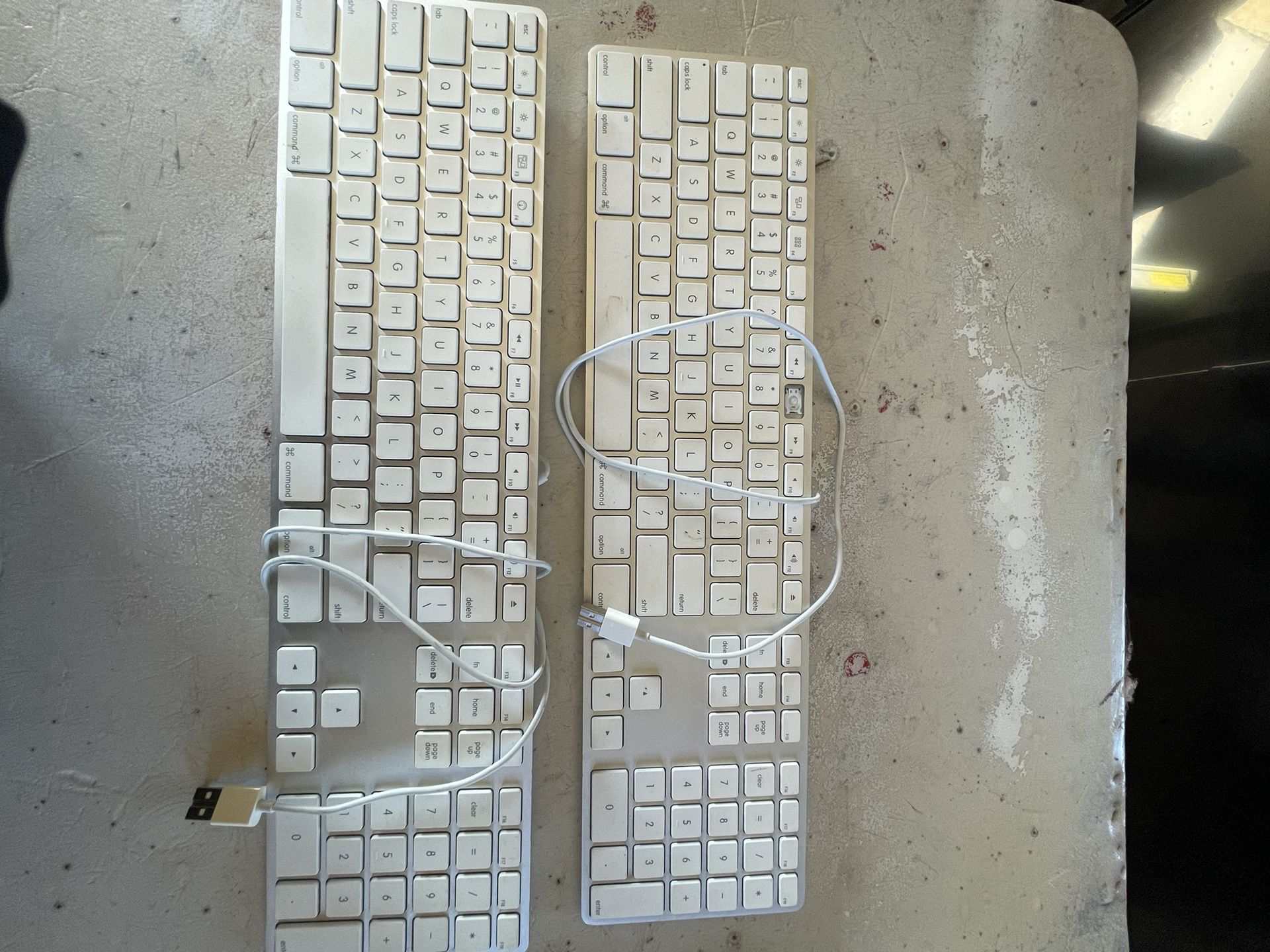 2 Apple Keyboards