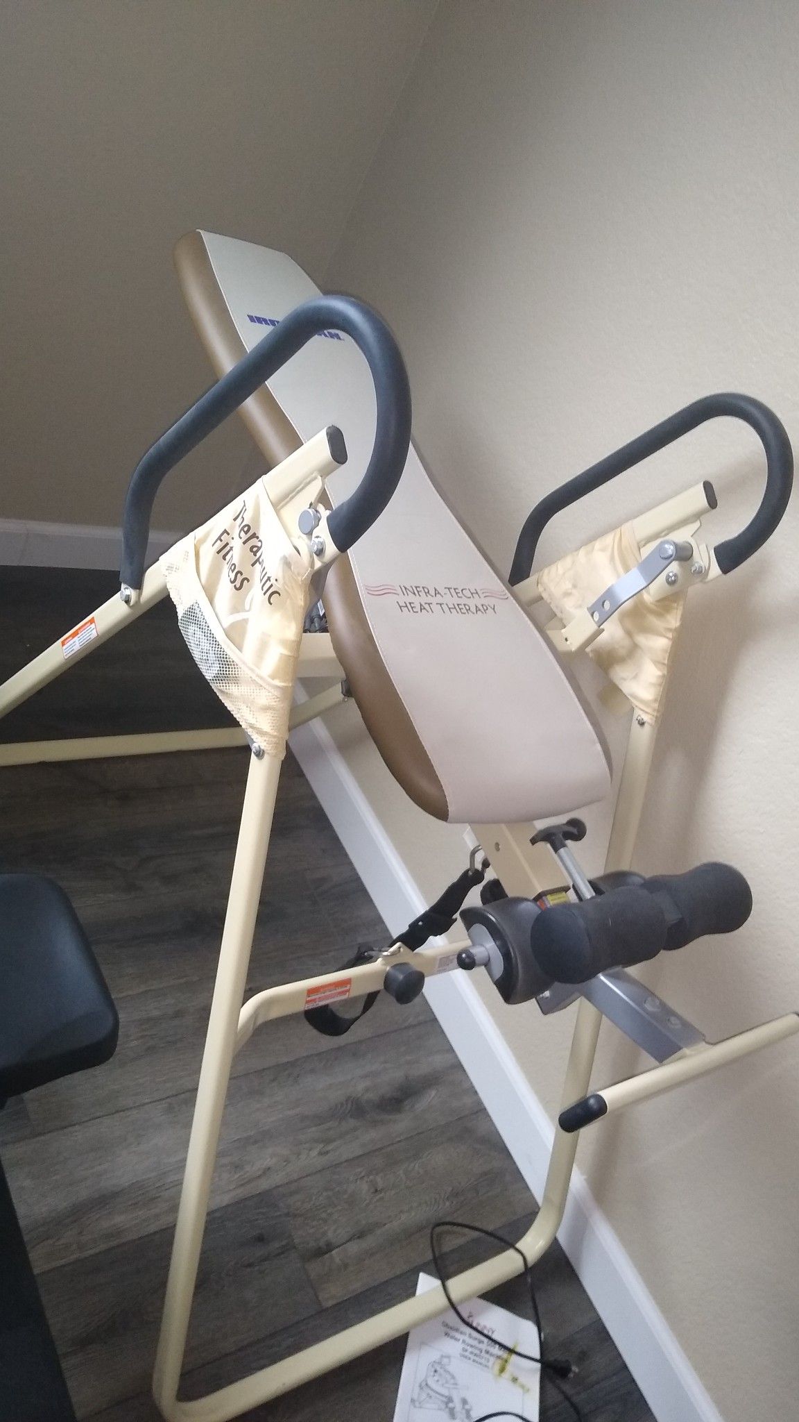 New Ironman Infrared Inversion Table with remote for heat.