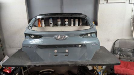 2021-2022-2023 HYUNDAI KONA ELECTRIC LIFTGATE OEM USED #10650